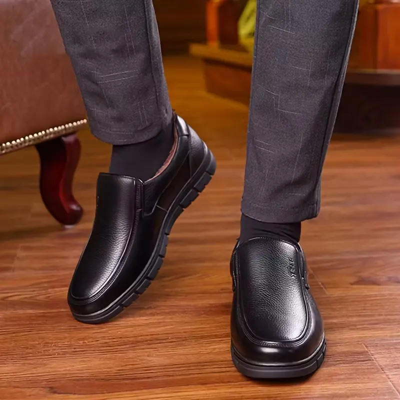 Mocassins homme hiver noirs doublés fourrure Mocassins d’hiver en cuir noir pour homme avec doublure chaude et semelle antidérapante
